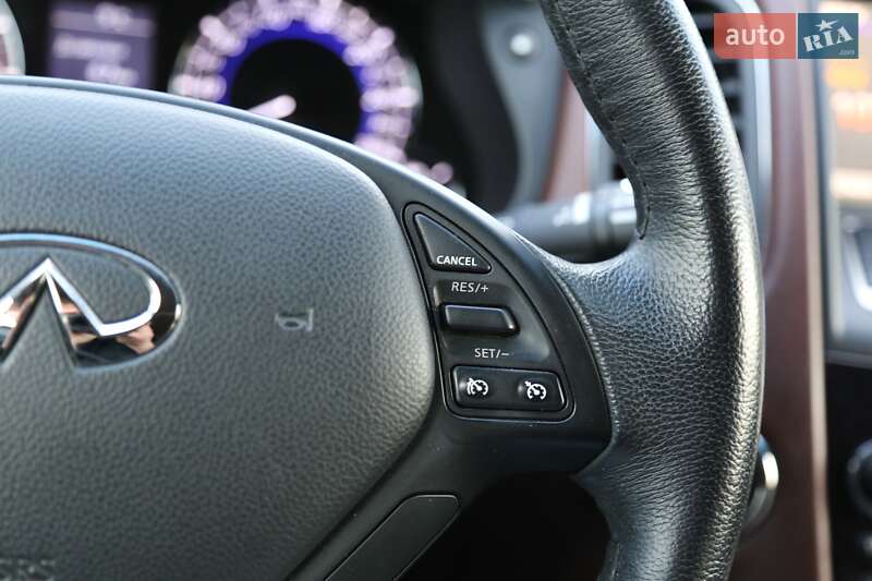 Внедорожник / Кроссовер Infiniti QX50 2017 в Киеве