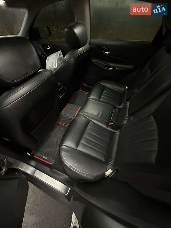 Внедорожник / Кроссовер Infiniti QX50 2017 в Краснограде фото 32 Внедорожник / Кроссовер Infiniti QX50 2017 в Краснограде