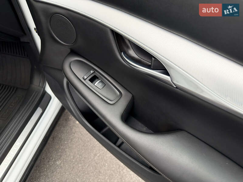 Внедорожник / Кроссовер Infiniti QX50 2019 в Виннице фото 67 Внедорожник / Кроссовер Infiniti QX50 2019 в Виннице