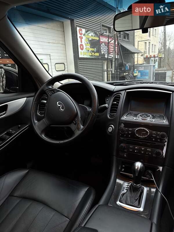 Позашляховик / Кросовер Infiniti QX50 2017 в Харкові