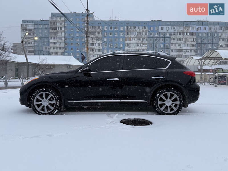 Позашляховик / Кросовер Infiniti QX50 2017 в Дніпрі