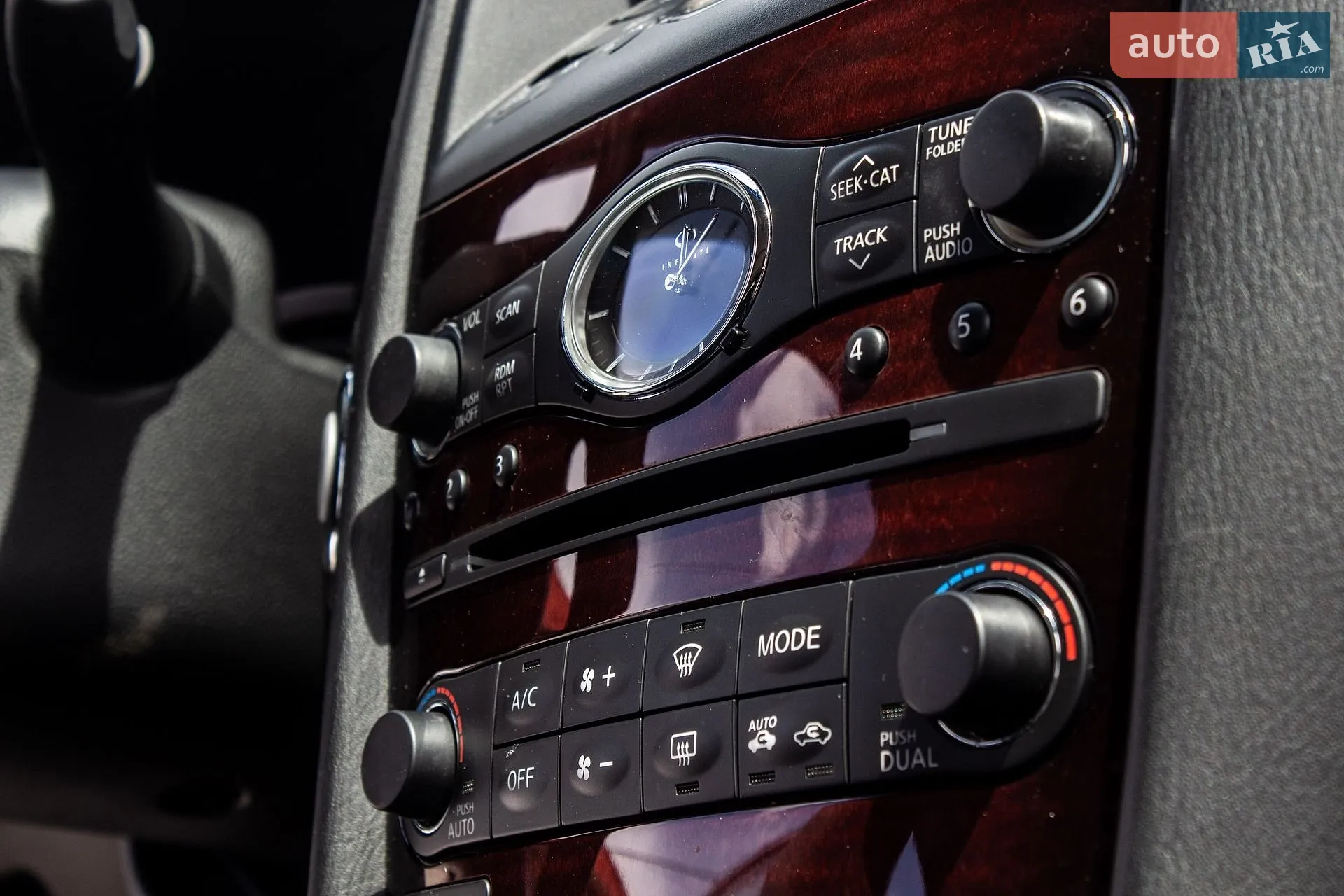 2016 Infiniti QX50 - мініатюра 38