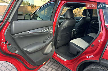 Позашляховик / Кросовер Infiniti QX55 2021 в 