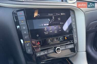 Внедорожник / Кроссовер Infiniti QX55 2022 в 