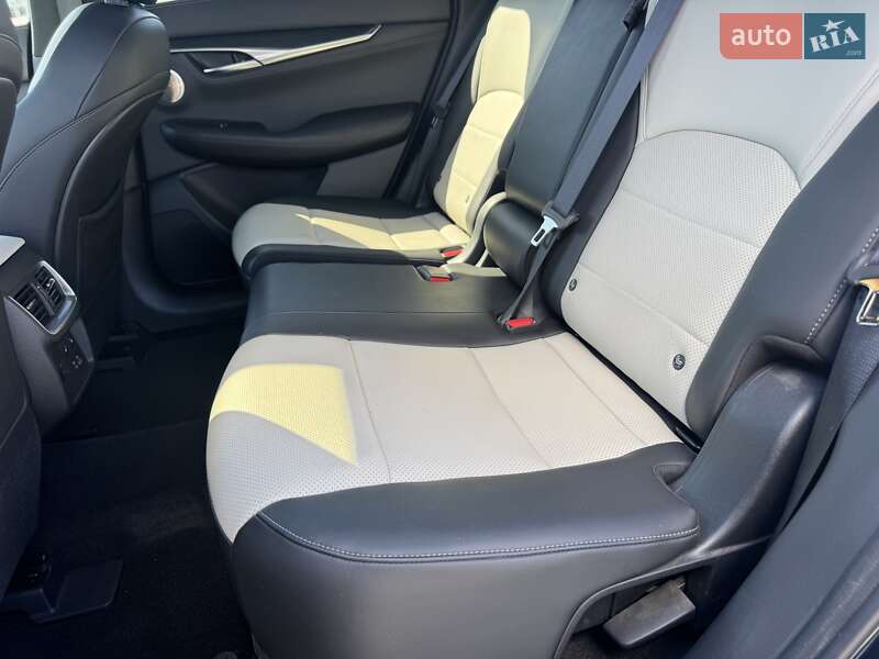 Позашляховик / Кросовер Infiniti QX55 2022 в Тернополі