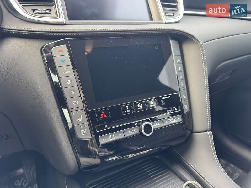 Внедорожник / Кроссовер Infiniti QX55 2022 в Тернополе