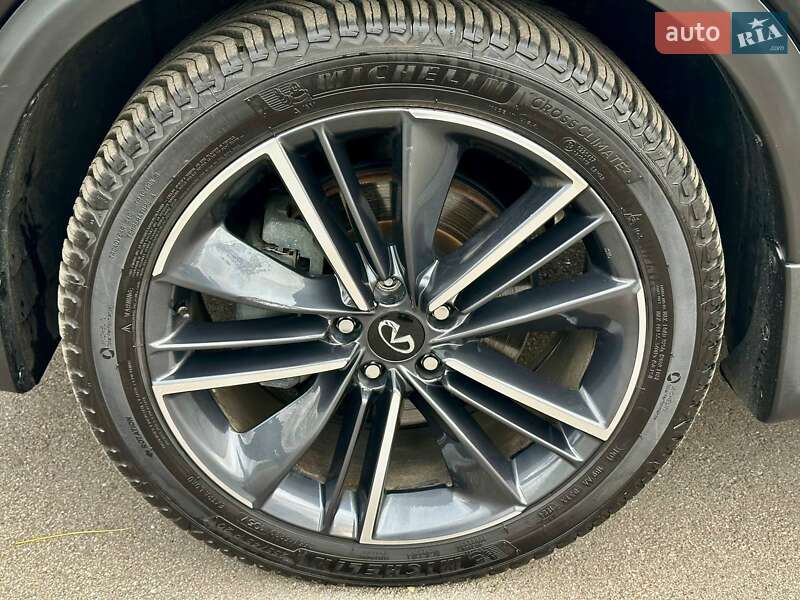 Внедорожник / Кроссовер Infiniti QX55 2023 в Киеве