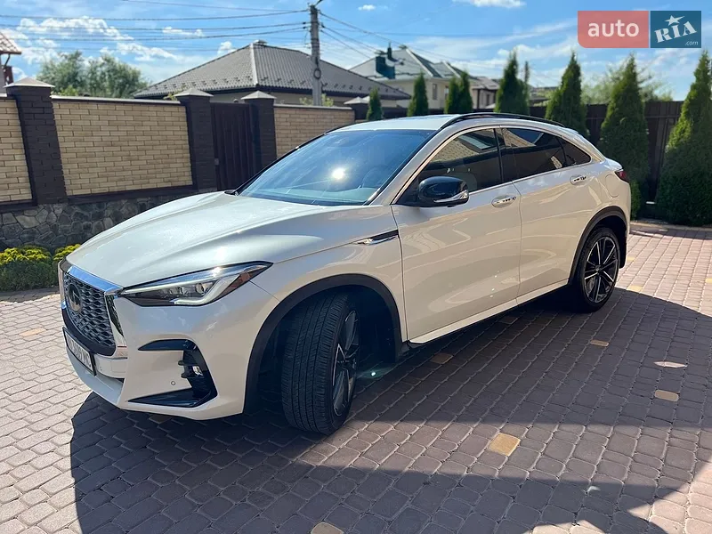Infiniti QX55