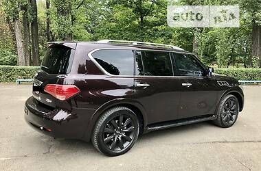 Позашляховик / Кросовер Infiniti QX56 2010 в Києві