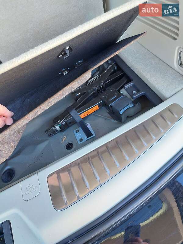 Внедорожник / Кроссовер Infiniti QX56 2011 в Житомире