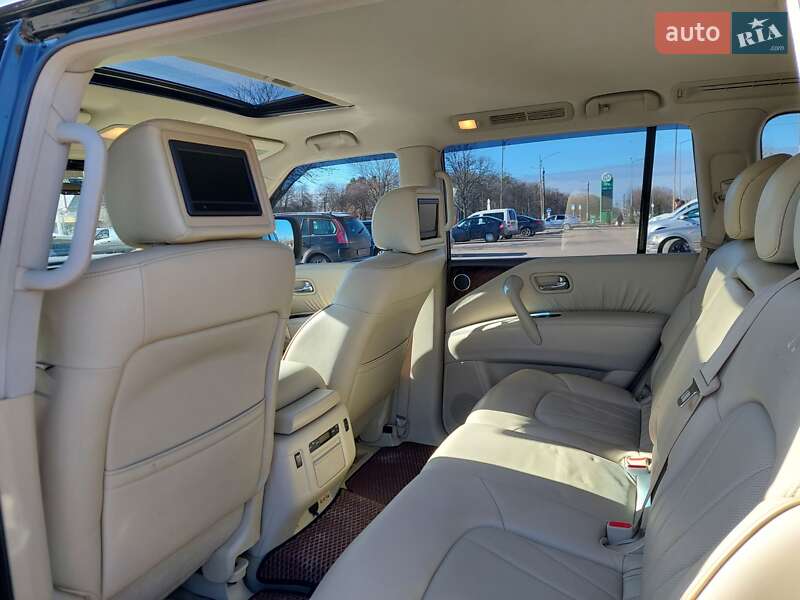 Внедорожник / Кроссовер Infiniti QX56 2011 в Житомире