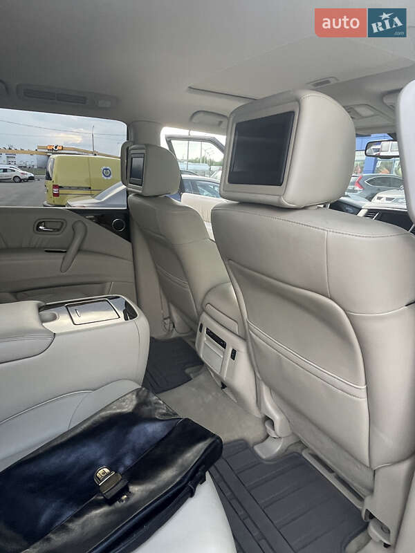 Внедорожник / Кроссовер Infiniti QX56 2011 в Виннице