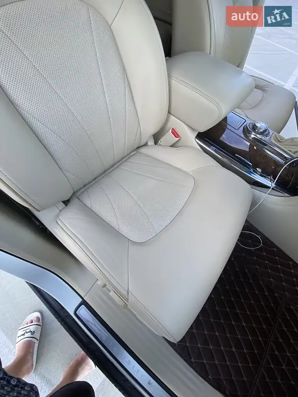 Infiniti QX56 2012 VIN JN1JANZ62U0002915 фото оголошення 22 з 74