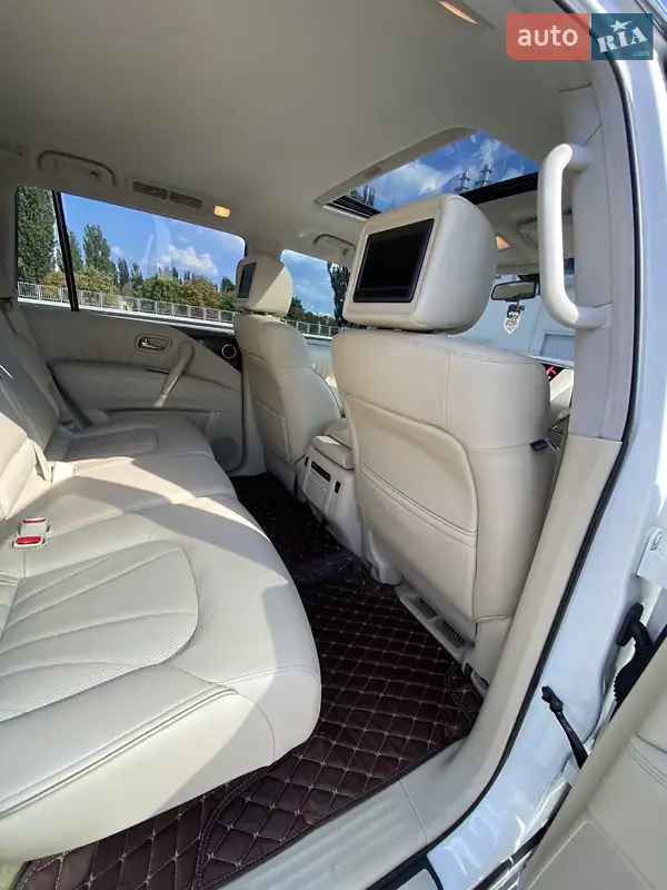 Infiniti QX56 2012 VIN JN1JANZ62U0002915 фото оголошення 27 з 74