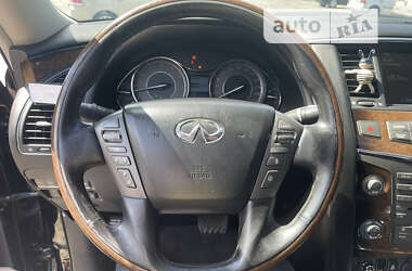 Внедорожник / Кроссовер Infiniti QX56 2010 в Луцке