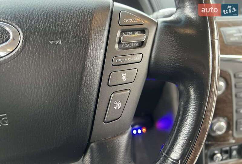 Внедорожник / Кроссовер Infiniti QX56 2011 в Днепре