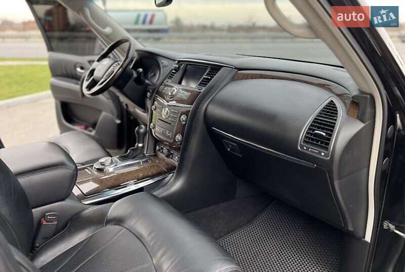 Внедорожник / Кроссовер Infiniti QX56 2011 в Днепре
