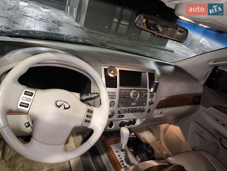Внедорожник / Кроссовер Infiniti QX56 2008 в Днепре