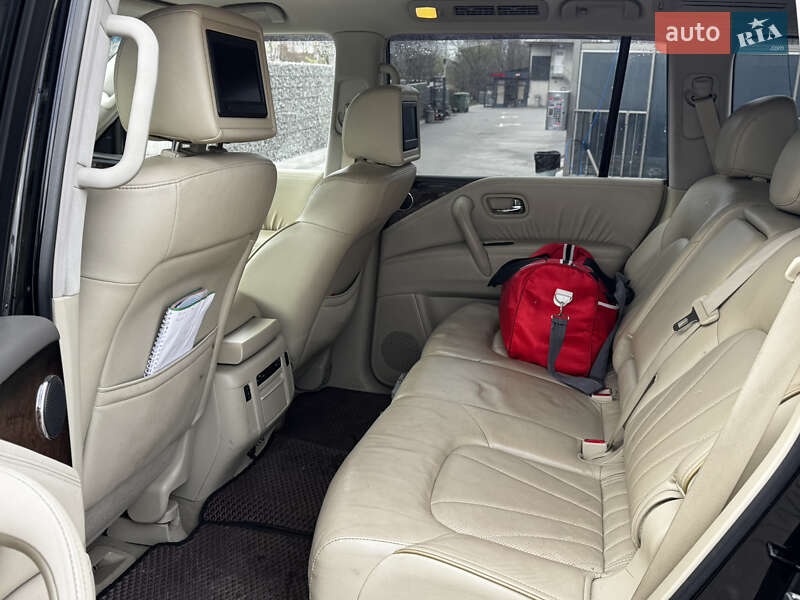 Внедорожник / Кроссовер Infiniti QX56 2011 в Житомире