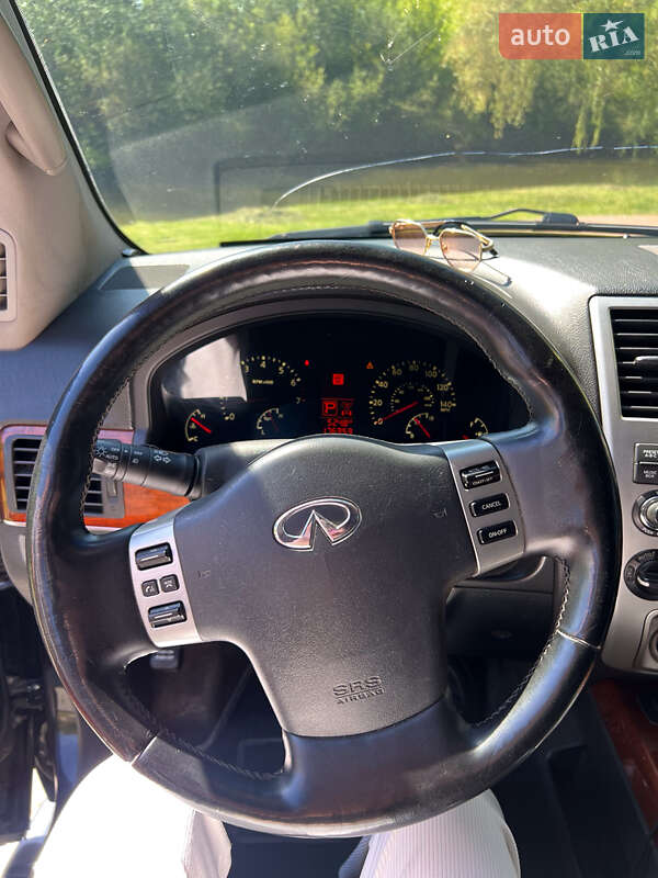 Внедорожник / Кроссовер Infiniti QX56 2007 в Луцке