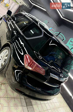 Внедорожник / Кроссовер Infiniti QX56 2010 в 