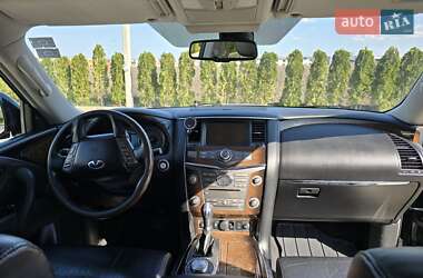 Позашляховик / Кросовер Infiniti QX56 2010 в 