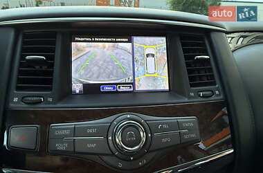 Позашляховик / Кросовер Infiniti QX56 2011 в 