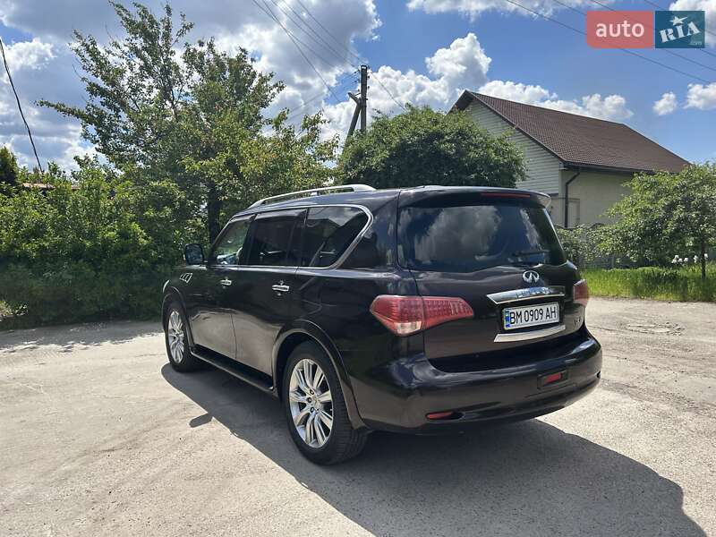Внедорожник / Кроссовер Infiniti QX56 2011 в Черкассах