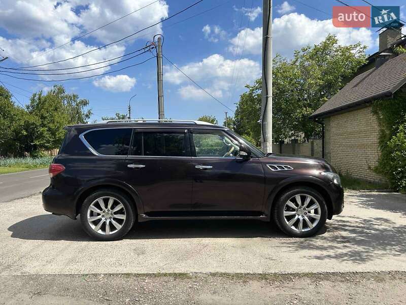 Внедорожник / Кроссовер Infiniti QX56 2011 в Черкассах