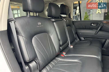 Внедорожник / Кроссовер Infiniti QX56 2011 в 