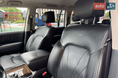 Внедорожник / Кроссовер Infiniti QX56 2011 в 