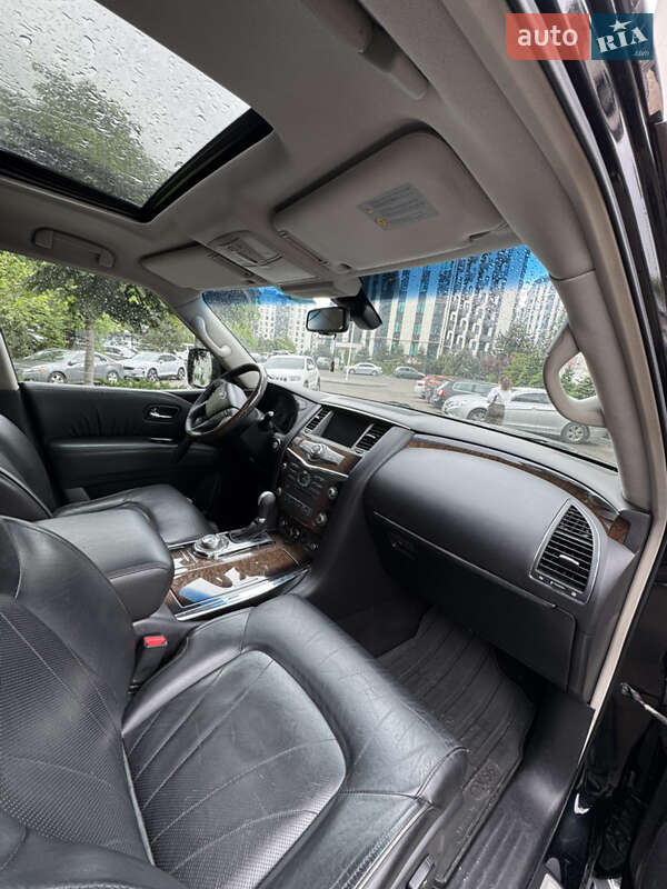 Внедорожник / Кроссовер Infiniti QX56 2012 в Киеве