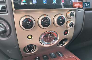 Внедорожник / Кроссовер Infiniti QX56 2005 в 