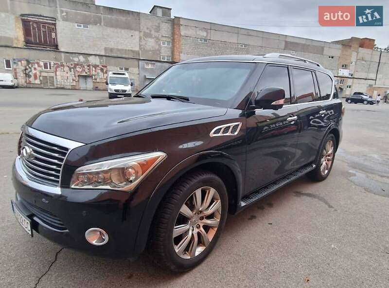 Внедорожник / Кроссовер Infiniti QX56 2013 в Киеве