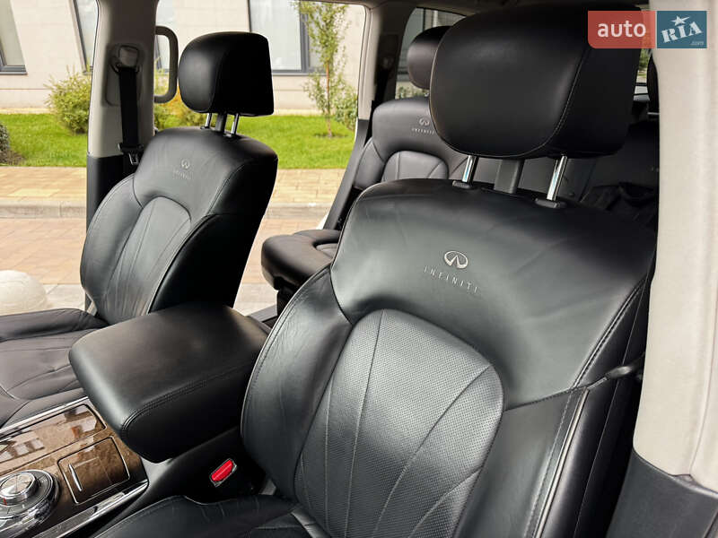 Внедорожник / Кроссовер Infiniti QX56 2011 в Киеве