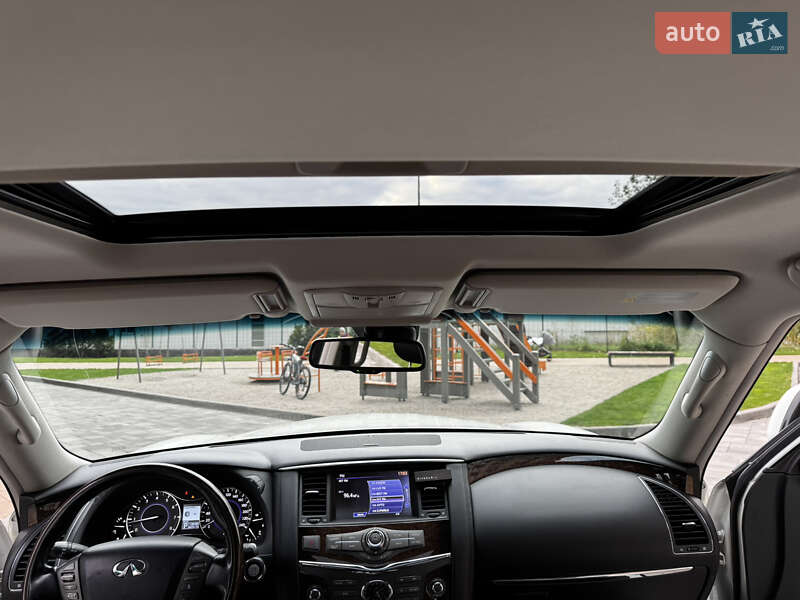 Внедорожник / Кроссовер Infiniti QX56 2011 в Киеве