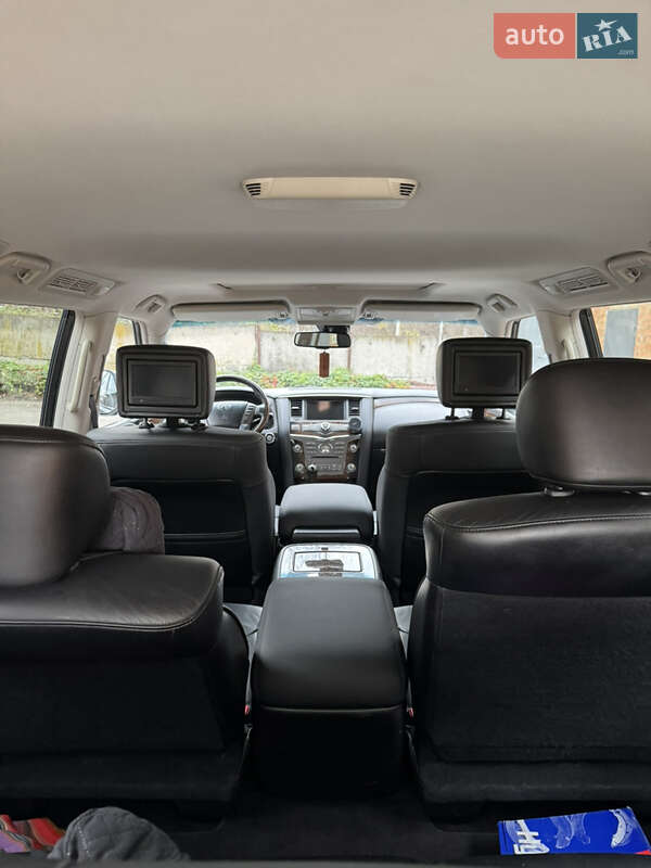 Внедорожник / Кроссовер Infiniti QX56 2011 в Виннице фото 14 Внедорожник / Кроссовер Infiniti QX56 2011 в Виннице