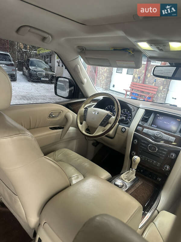 Внедорожник / Кроссовер Infiniti QX56 2011 в Тернополе