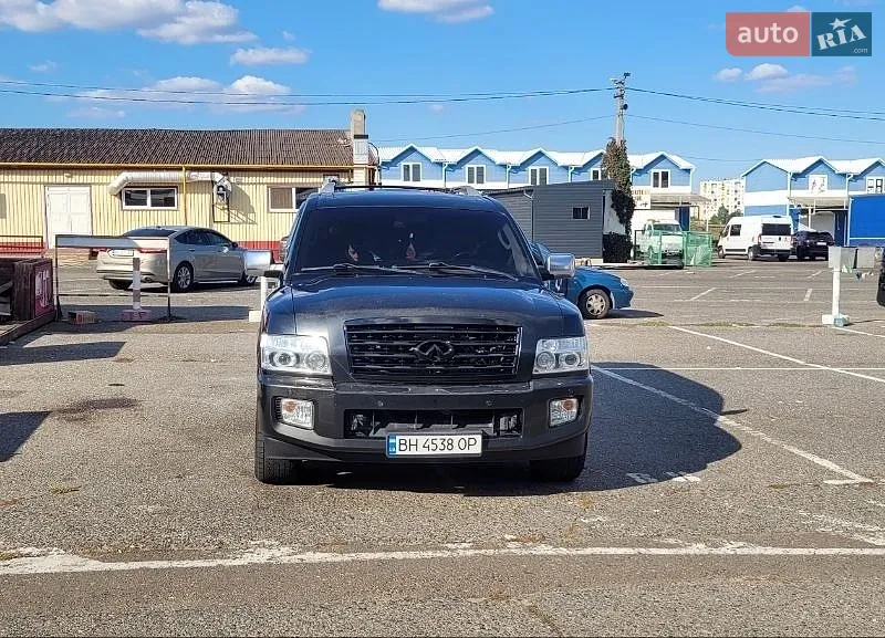 Infiniti QX56