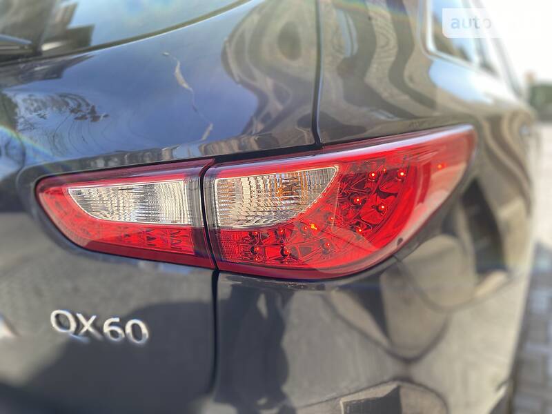 Позашляховик / Кросовер Infiniti QX60 2014 в Чернівцях