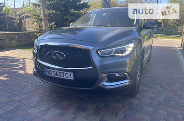 Внедорожник / Кроссовер Infiniti QX60 2017 в Тернополе