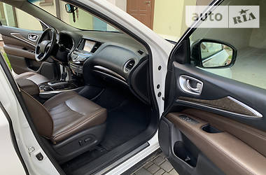 Позашляховик / Кросовер Infiniti QX60 2013 в 
