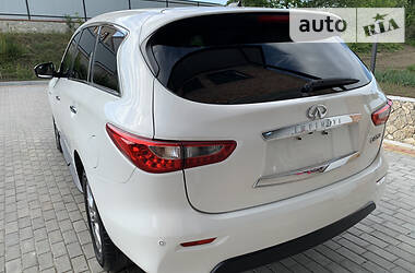 Позашляховик / Кросовер Infiniti QX60 2013 в 