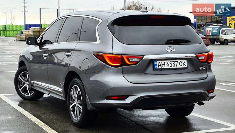 Внедорожник / Кроссовер Infiniti QX60 2019 в Киеве