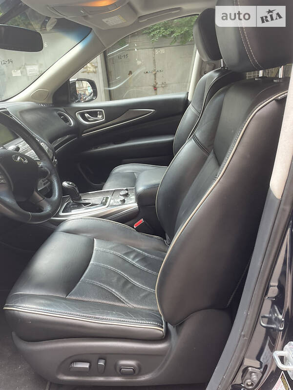 Внедорожник / Кроссовер Infiniti QX60 2016 в Одессе