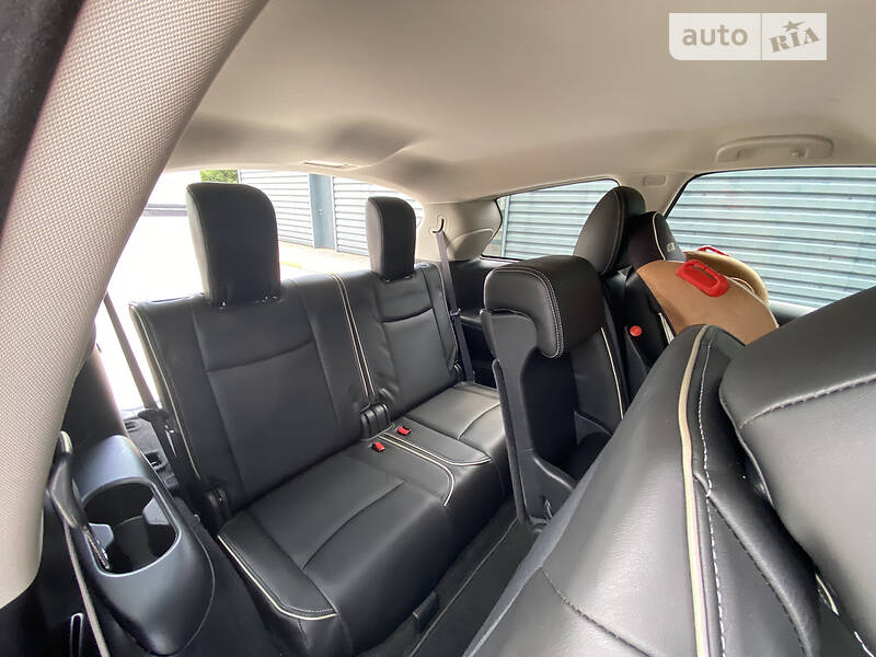 Внедорожник / Кроссовер Infiniti QX60 2017 в Ивано-Франковске