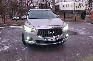 Внедорожник / Кроссовер Infiniti QX60 2018 в 