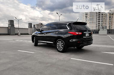Внедорожник / Кроссовер Infiniti QX60 2015 в 