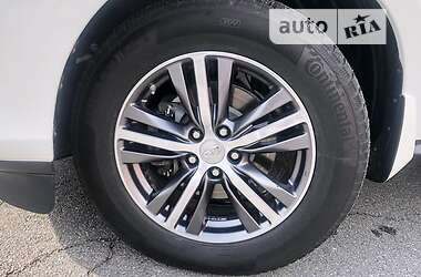 Внедорожник / Кроссовер Infiniti QX60 2016 в 
