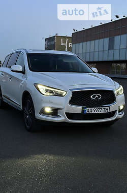 Внедорожник / Кроссовер Infiniti QX60 2018 в Киеве